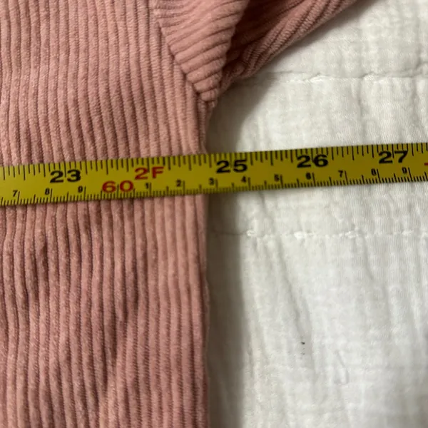 Woman’s Corduroy Pink Button Up Shirt Blouse Shirt Shacket size XL - Image 4