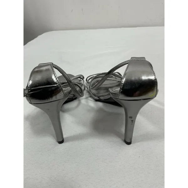 Womans New Lauren Ralph Lauren Abriella Strappy Stiletto Dress Sandals 8b Silver - Image 4