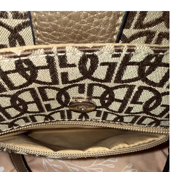 Giani Bernini‎ Crossbody Bag Monogram Signature Jacquard Gold Trim Messenger - Image 8