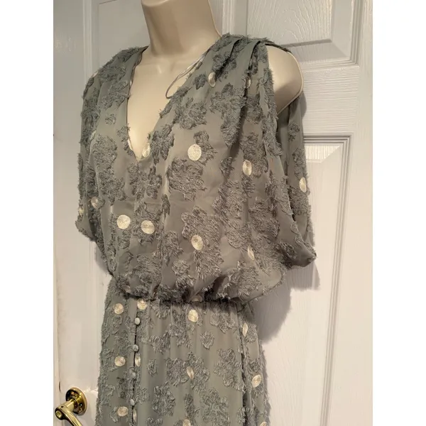 Zara Sage Green Polka Dot Eyelash Textured V-Neck Midi Dress S NWT Boho Fairy - Image 2
