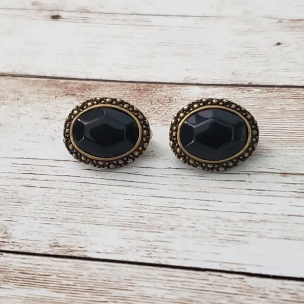 Vintage Clip On Earrings Black Faceted Gem with Ornate Halo - Image 2