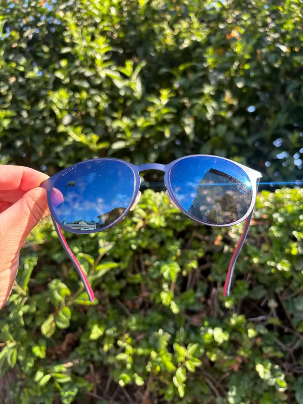 Gucci GG0504S-003 blue mirrored 52mm round unisex sunglasses - Image 4