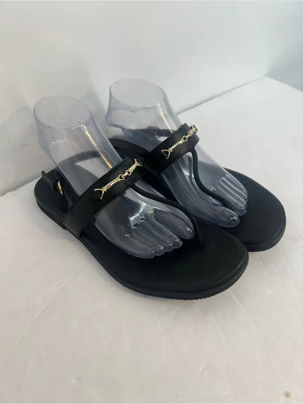 ARKET Black Leather Thong Sandals Women’s EU 38 with gold made in Portugal - Image 6