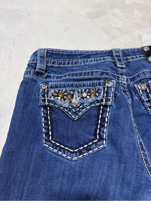 Miss me boyfriend capri jeans bejeweled pockets 28 - Image 11