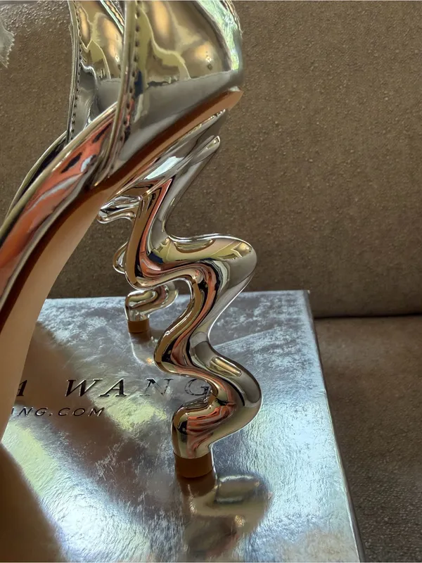 Azalea Wang Wiggly Silver Abstract Sculptural High Heels Size 7 - Image 6