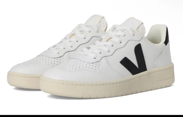 Women’s V-10 VEJA Sneakers - Image 4