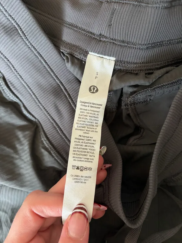Lululemon Joggers - Image 5