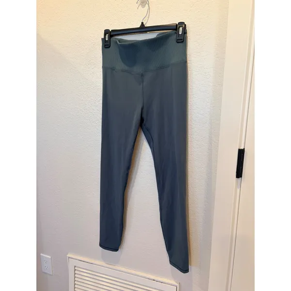 Vuori Studio Pocket Leggings Slate Blue Ribbed High Rise Yoga Pants Size S - Image 6
