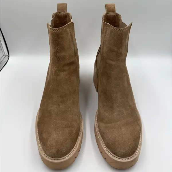 Dolce Vita Chelsea Boots Tan Size 9.5 - Image 9