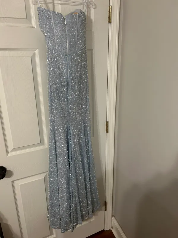 Scarlett Portia And Gown - Image 4