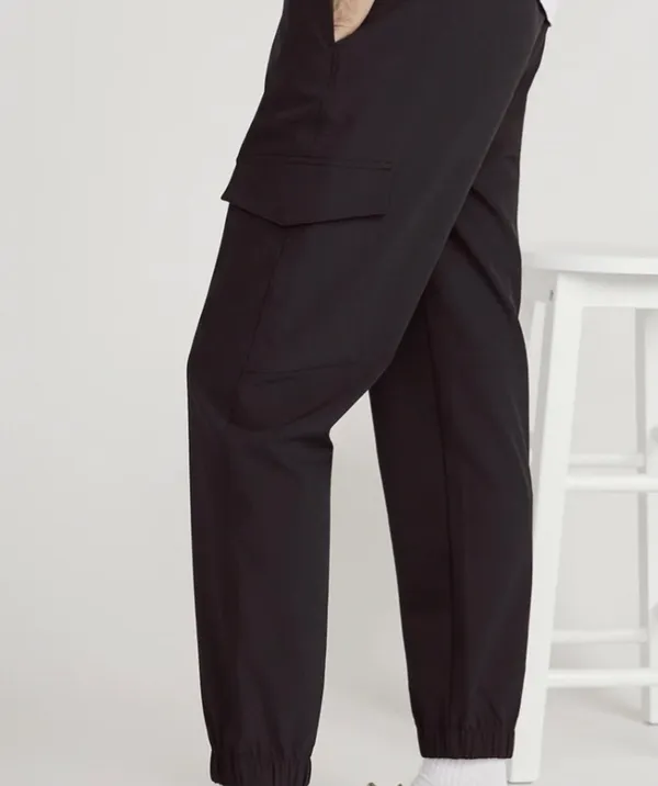 Mondetta Black Stretch Cargo Commuter Pant - Image 5