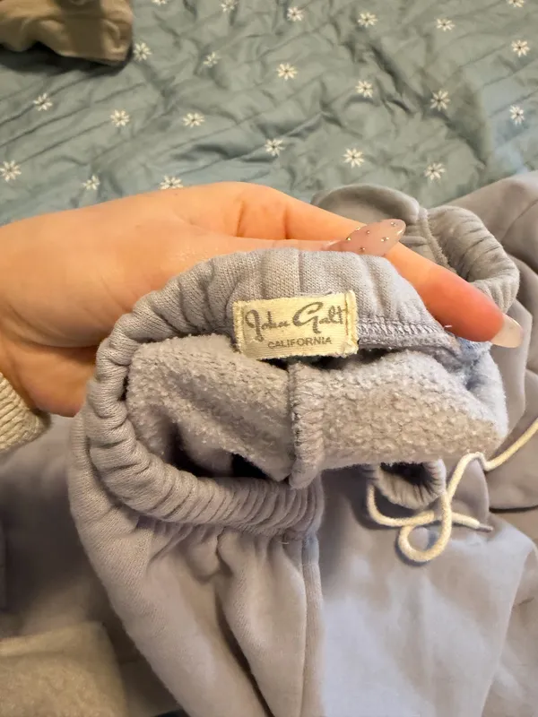 Brandy Melville Sweatpants - Image 3