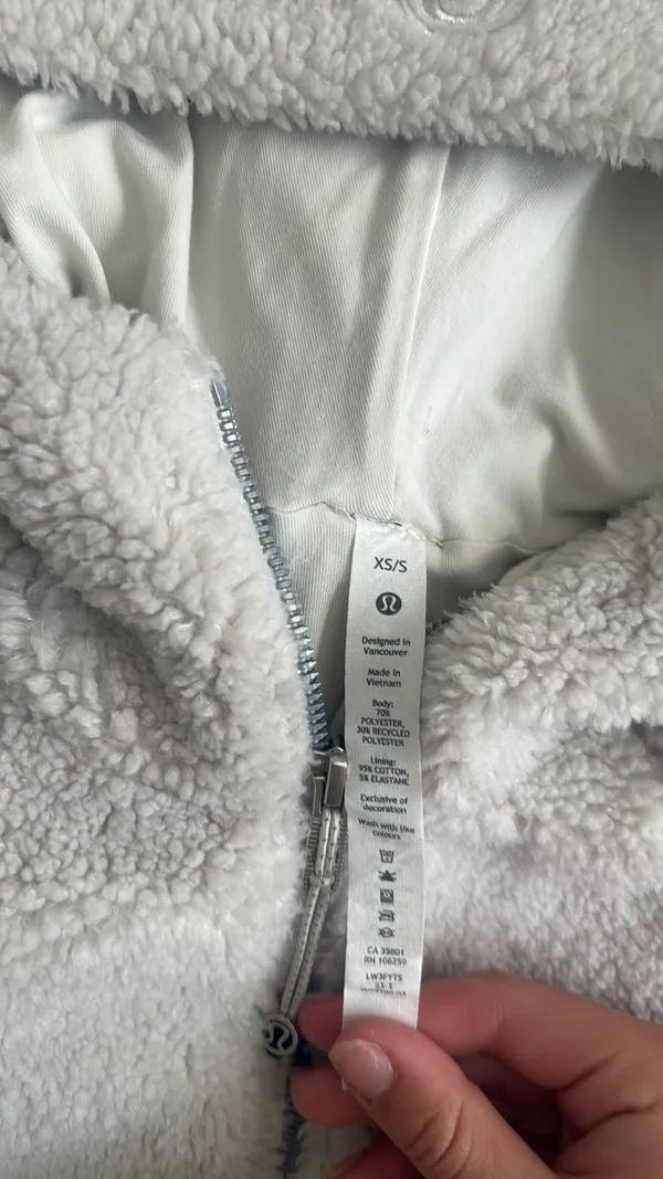 Lululemon Fleece Hoodie Scuba White - Image 4
