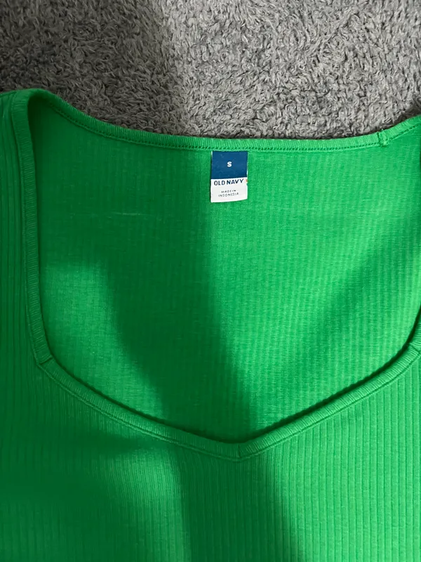 Old Navy Green Square Top - Image 2