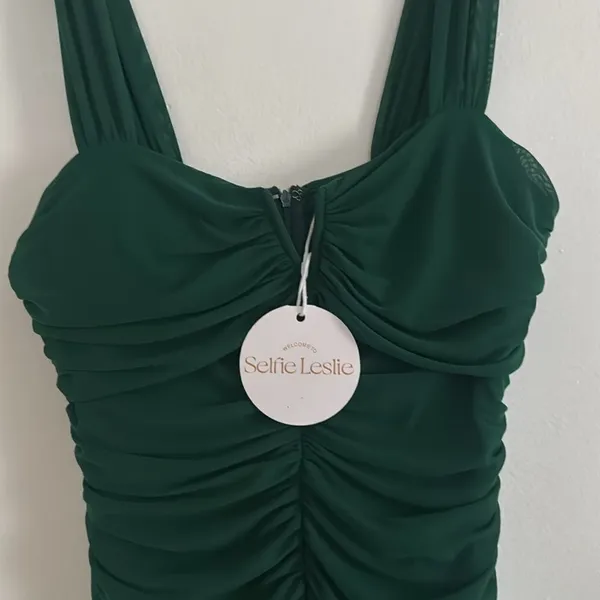 Selfie Leslie Nadia Ruched Fishtail Maxi Dress Green NWT - Image 3
