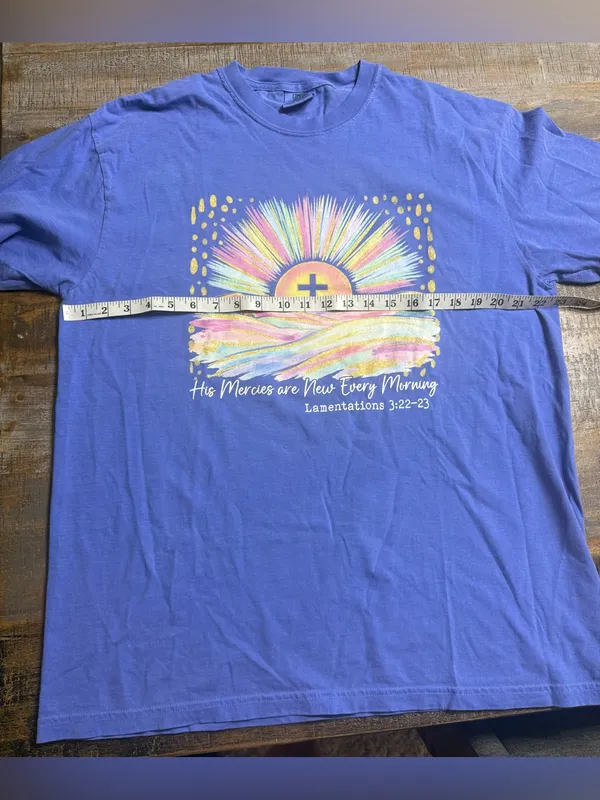 Comfort Colors Flo Blue Women's Faith Sunrise Graphic Tee - Image 5