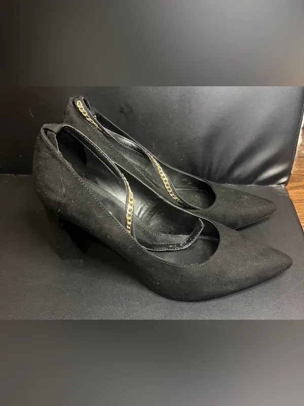 Marc Fisher Black Suede Pointed Toe Pumps with Chain Detail - Image 3
