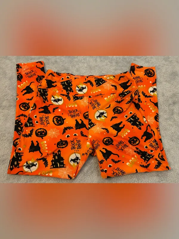 Women’s Terra & Sky Brand Halloween Orange Printed Leggings Size 1X - Image 2