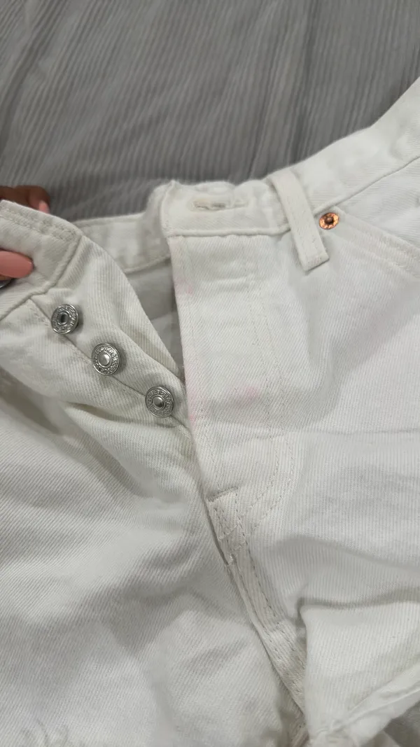 Levi’s 501 Shorts - Image 5