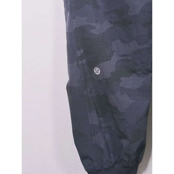 Lululemon Dance Studio Mid Rise Jogger Pants Womens Size 2 Black Camo Athletic - Image 12