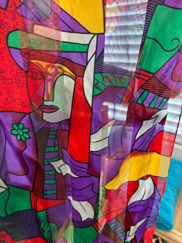 Vintage 80s/90s Picasso Style Cubist Art Oblong Abstract One Eyed Jack Scarf - Image 4