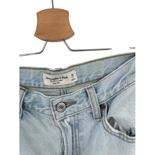Abercrombie The Ultra Loose Low Rise Wide Leg Jeans Light Wash 28 Short - Image 7