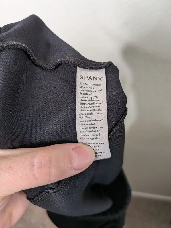 Spanx Womens Airessentials Tapered Black Jogger Pants Medium 50240r - Image 5