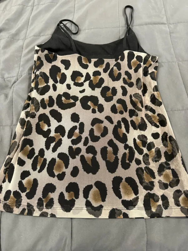 Old Navy Women’s Leopard Print Sequin Cami Tank Top Spaghetti Strap Y2K Animal Print - Image 3
