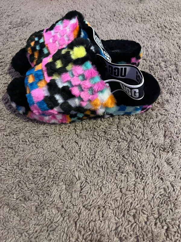 UGG Slippers Women’s  - Image 2