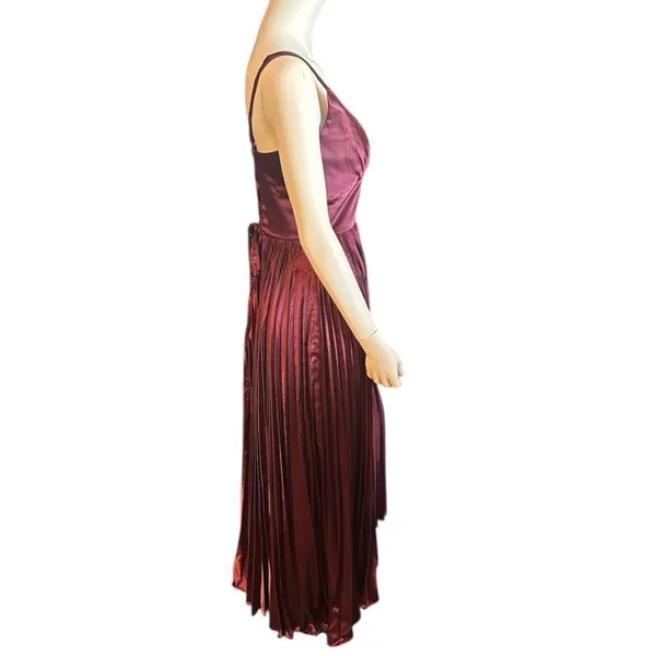 Wear Your Love Sleeveless Pleated Dress Burgundy Size 8 NWT - Image 3