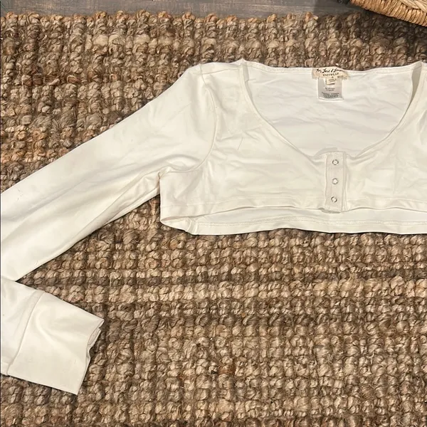 For Love & Lemons Knitwear Creme Bolero LS Top Size Small - Image 3