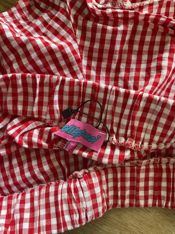 Edikted Gingham Boxer Shorts Red - Image 3