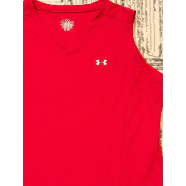 New Under Armour women's medium pink V-neck tank - Image 3