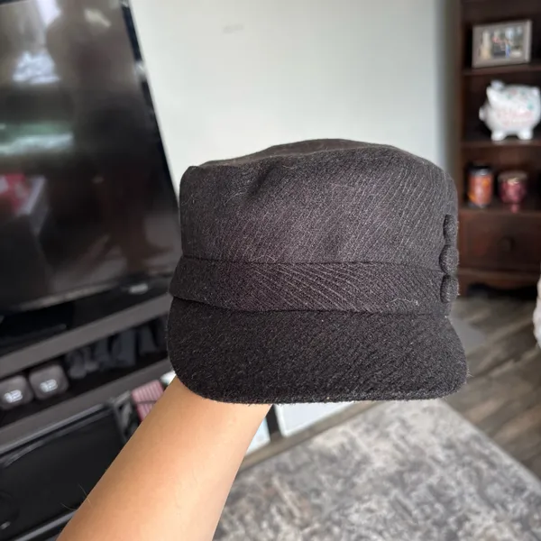 Y2K vintage newsboy black cap with button details women’s - Image 4