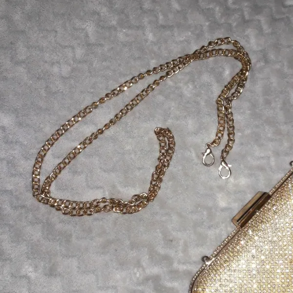 👛 Elegant Gold Glitter Clutch for Evenings Special Events Occasions Purse Bag - Image 6