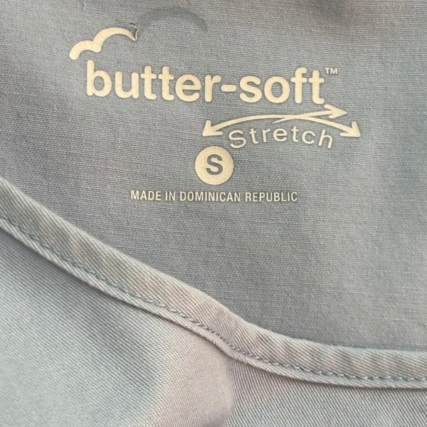 Butter-Soft Scrub Top‎ Baby Blue Small - Image 6
