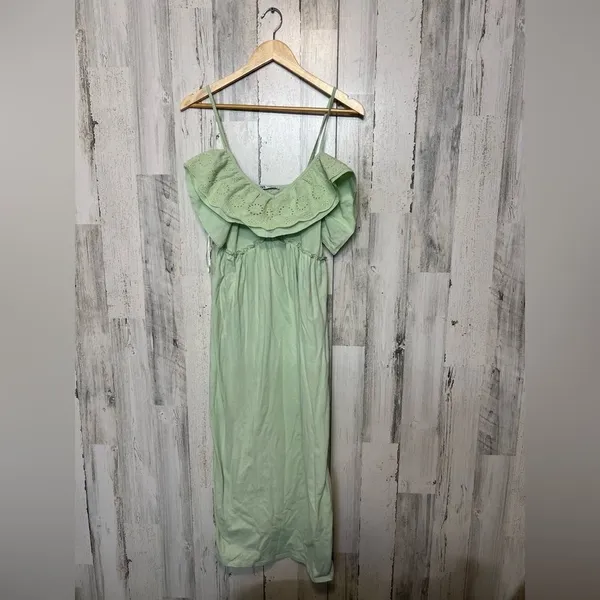 ZARA Green Eyelet Ruffle Maxi Dress Small Off Shoulder Cottagecore Summer - Image 6