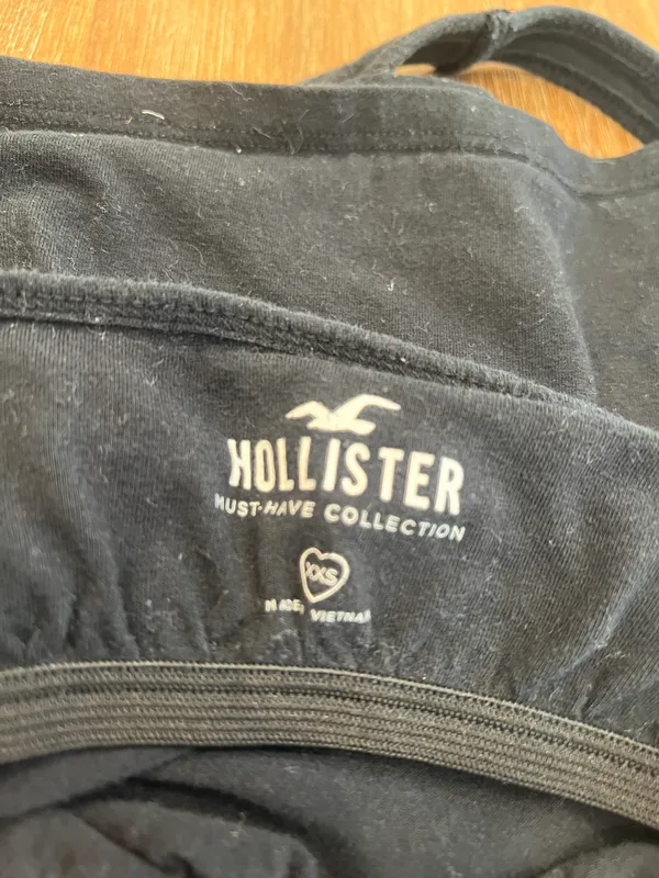 Hollister Seamless Fabric Halter Top - Image 4
