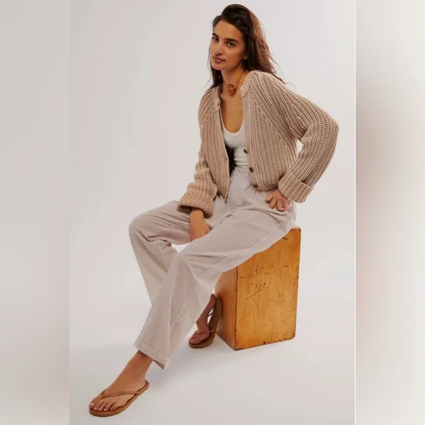 BEST Free People Sweet Nothing Cardi NWOT - Medium - Sandcastle Tan Beige Knit - Image 5