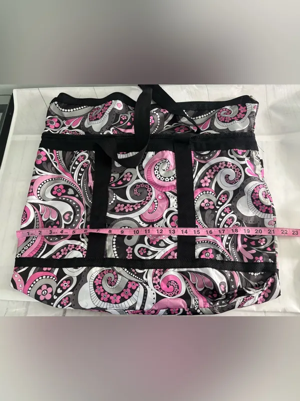 Braciano Packable Utility Tote Waterproof Beach Bag Pink Black Paisley Print - Image 5