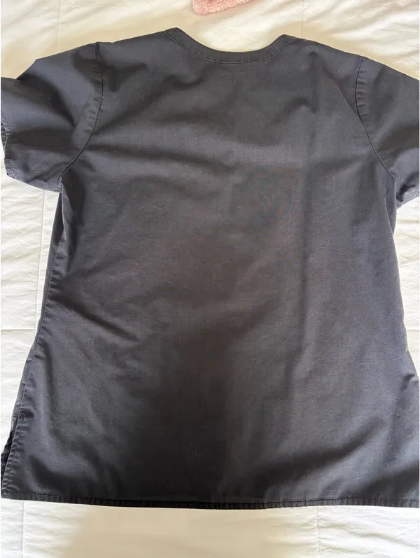 Black scrub top - Image 2