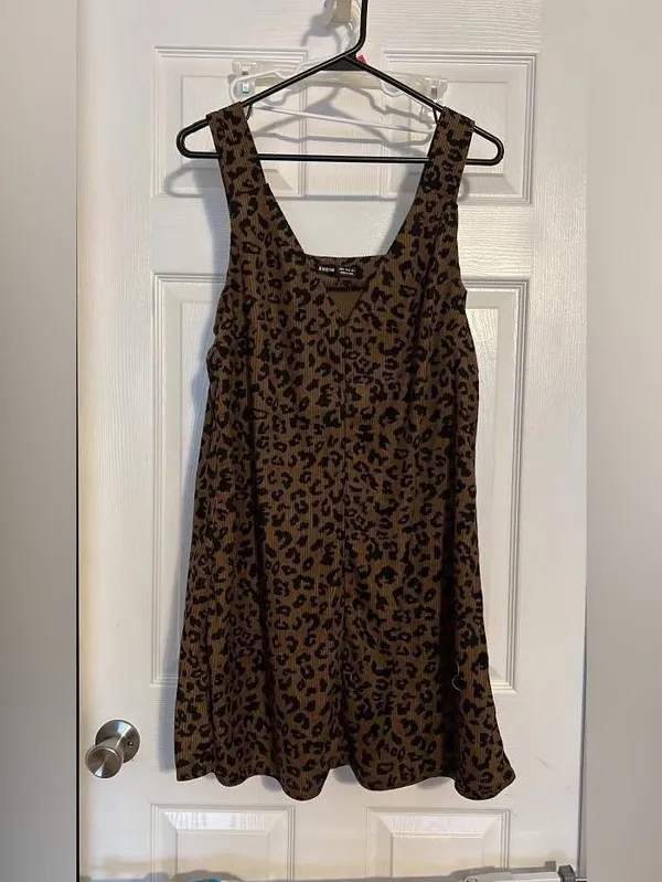 SHEIN Brown Leopard Print V-Neck Mini Dress - Image 2