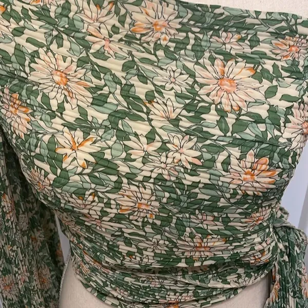 Lulu’s Grow Toward Love Green Floral Print Pleated One-Shoulder Top - Image 6