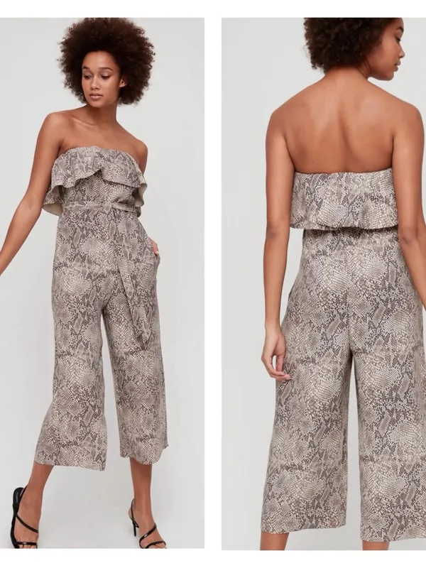 Aritzia Babaton Altamiro Jumpsuit size 4 - Image 2