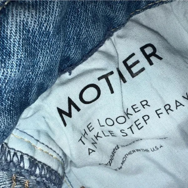 MOTHER‎ The Looker Step Ankle Fray Jeans Despite Differences Denim Blue 27 - Image 4