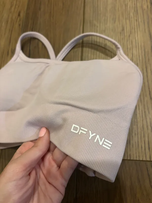 DFYNE Dynamic Backless Sports Bra - Image 4