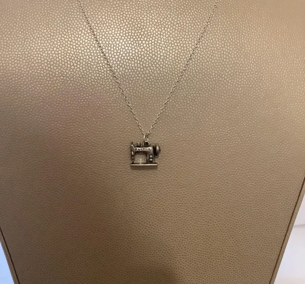 Vintage “Burdick”sewing machine Sterling 925 Chain Necklace - Image 2