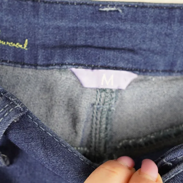 Hot in Hollywood Girlfriend Jeans Women Size M Blue Flare Leg Denim PA629616INV - Image 5