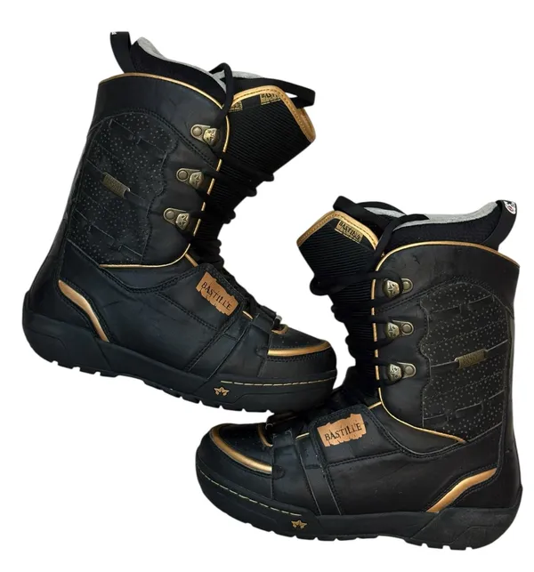 * Rome Women's Bastille Black with Gold Accents Snowboard Boots | Size 6.5 - Image 3