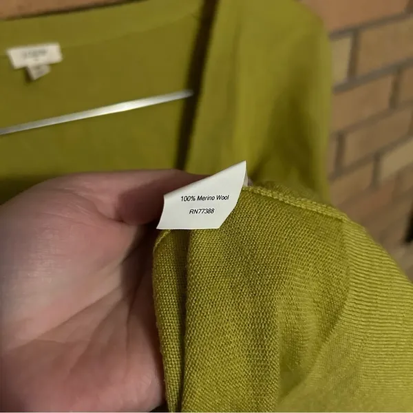 J. Crew Factory Green Cardigan Sweater Merino Wool Rhinestone Buttons Size M - Image 4